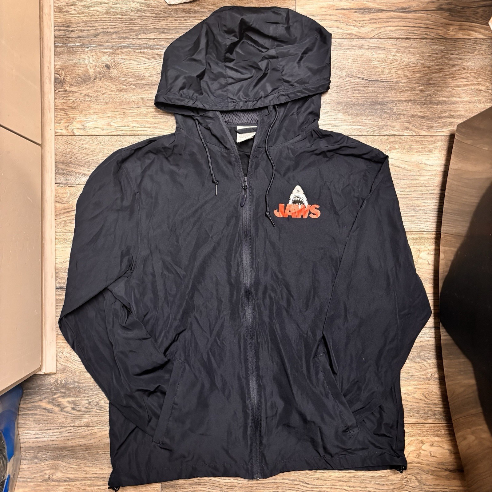 Universal Studios Hollywood Jaws Windbreaker Jack… - image 2