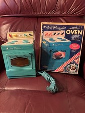 Vintage Suzy Homemaker Oven, 1960s Toy, Stove.  Working, Topper Corp ,Excellent