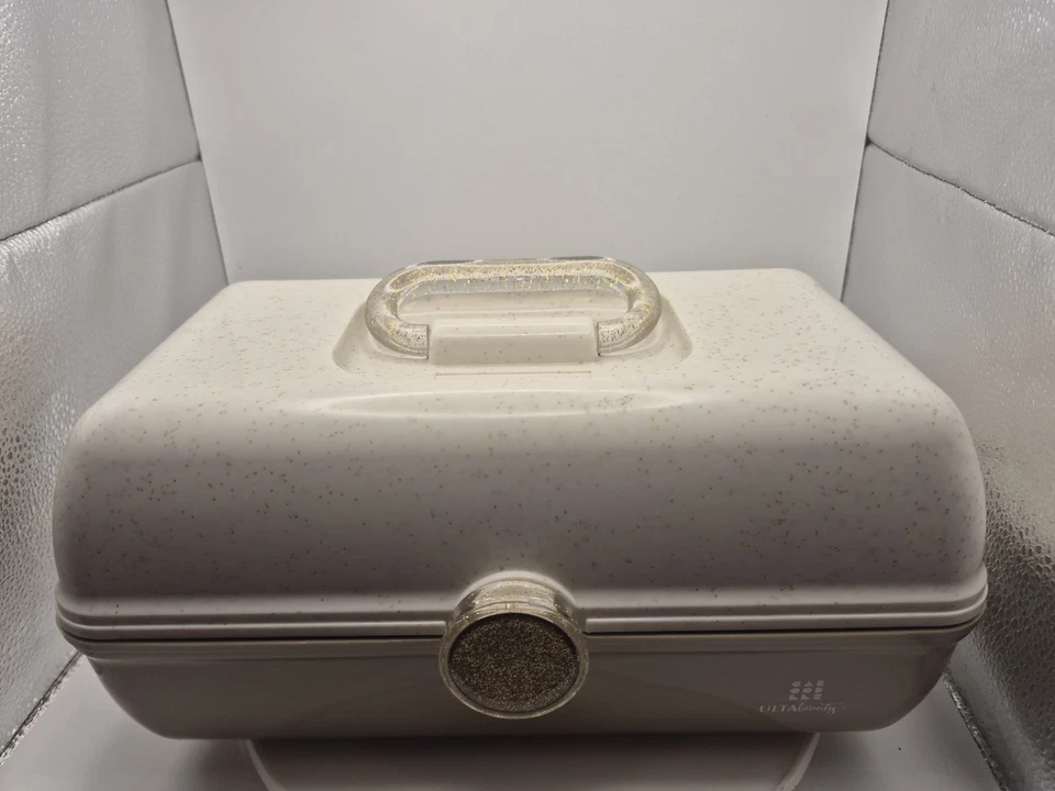 Caja de belleza Ulta Beauty dorado brillo caboodles con estuche de almacenamiento con espejo Foto 4 de 4