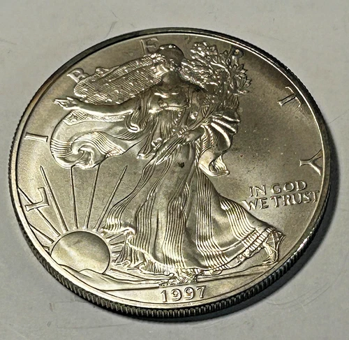 💰1997 Silver American Eagle with 💰Beautiful Edge Toning Unc. 💰FREE SHIPPING