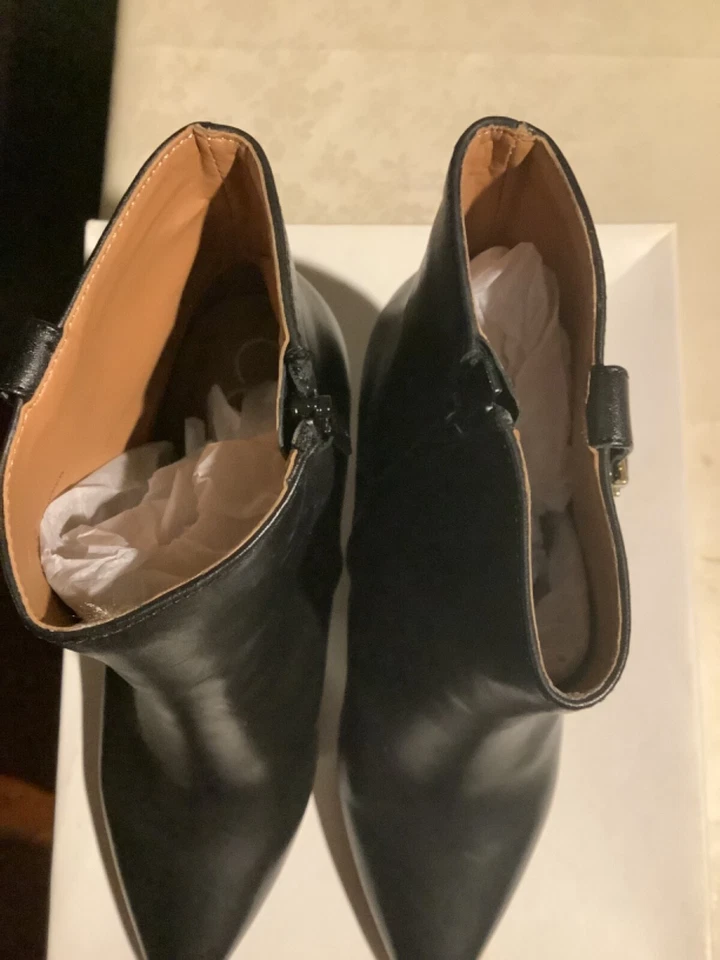 Bota de vestir Calvin Klein para mujer al tobillo tacón de aguja cuero negro talla 9 Foto 3 de 4