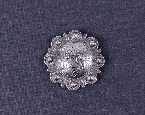 KONVOLUT 6 CONCHOS ANTIK SILBER PICO BEERE WESTERN RODEO LEDER HANDWERK 1 1/2" - Bild 3 von 10