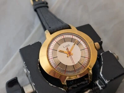 5052 - LUCH - LUČ CAL 1809 DAMENUHR - LADIES‘ WATCH - TOP - Bild 1 von 4