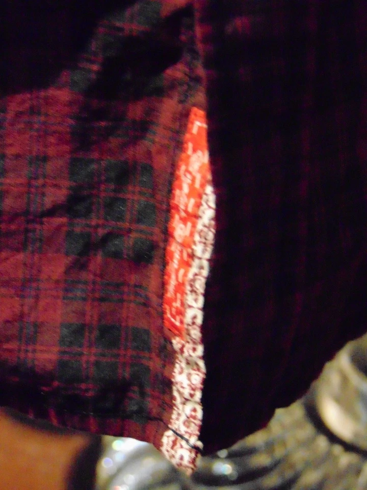 Camisa grande English Laundry para hombre roja/negra a cuadros manga larga puño abatible Foto 3 de 4