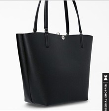 GUESS Sac Noir Facon Cuir Graine NEUF Réversible Blanc Porte Épaule Cabas Tote