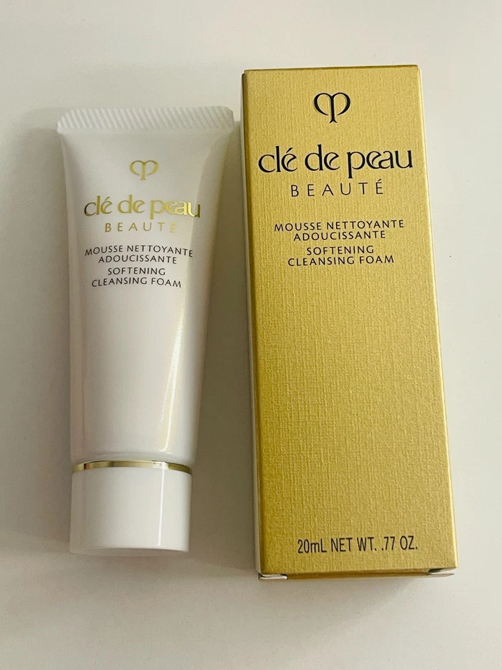 Cle De Peau Set de 5 piezas ~ Crema facial suprema, emulsión fortificante, crema para ojos, limpiador Foto 4 de 4