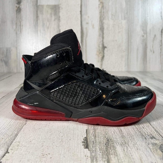 Nike Air Jordan Mars 270 (gs) Basketball Shoe Black Gym Red Bq6508-006  Youth for sale online | eBay