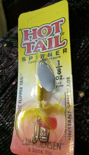 Vintage Luhr Jensen 1/8 oz 3.5 grams Hot Tail Spinner Red Magic Flipper Tail - Picture 3 of 4