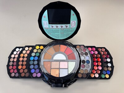 Sephora Igloo Palace 109 Colors Makeup Eyeshadow Palette Holiday New Open Box