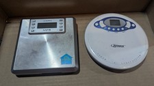 Lot of 2 cd players Audiovox CE600MP semi-working Zenex ZN-CD5148-not working