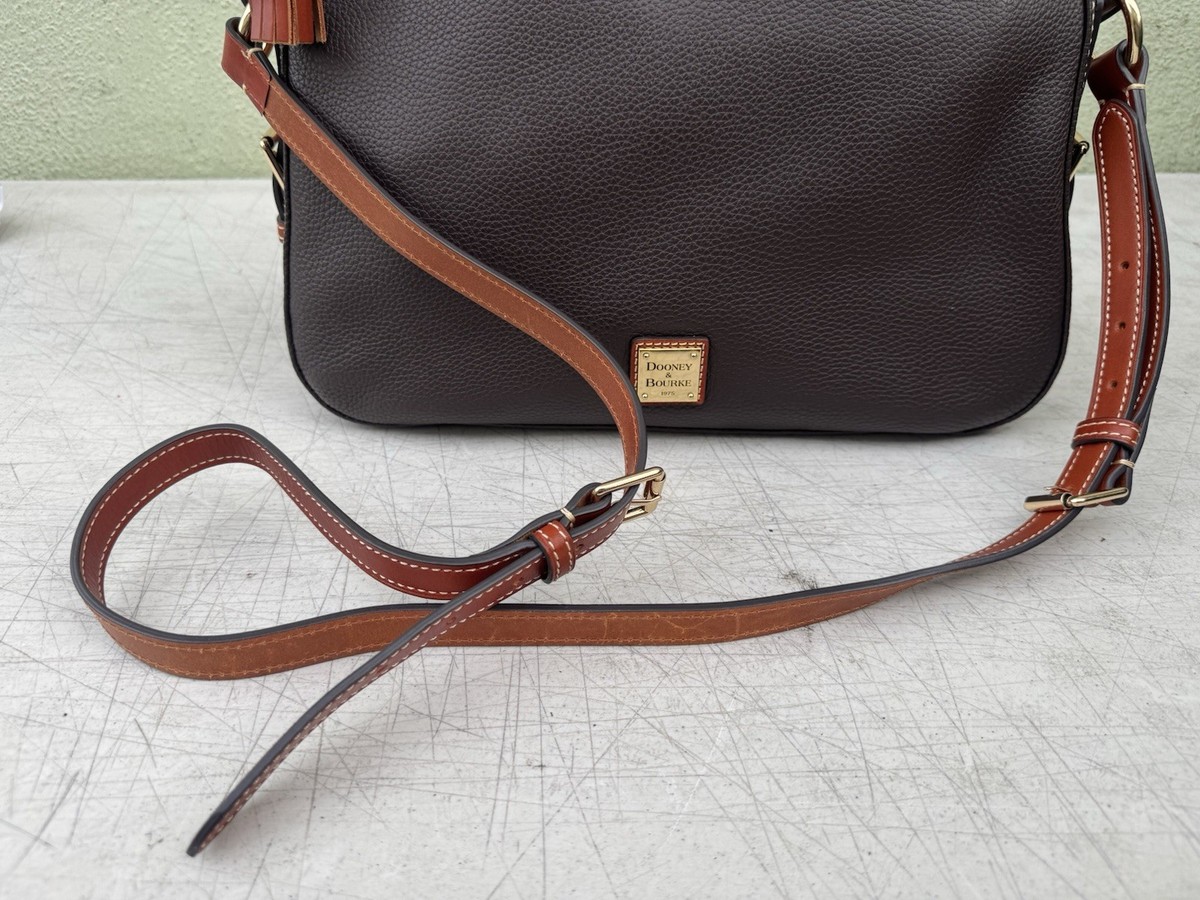 DOONEY & BOURKE~MEDIUM~Pebble Grain Leather~ZIP CROSSBODY Bag