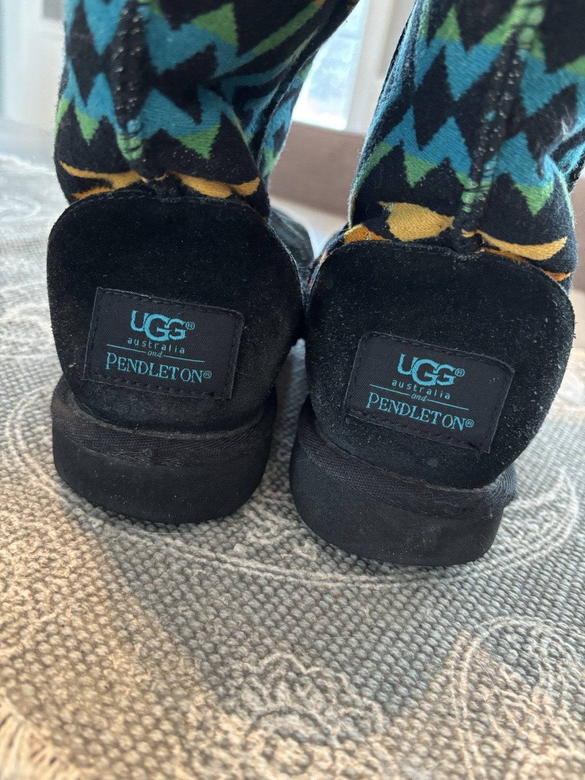 UGG Pendleton Rainbow Aztec Black Winter Boots Sz… - image 2