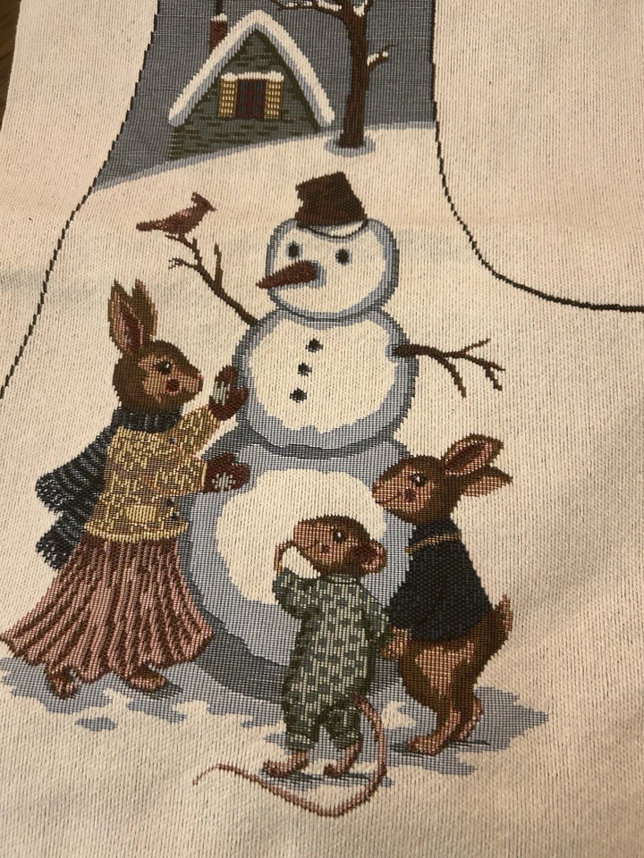 Panel de tela de tapiz para coser un chaleco de Navidad bosque muñeco de nieve escena Foto 2 de 4