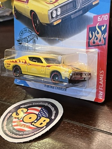 Hot Wheels 1971 Dodge Charger Yellow Diecast Sealed Used NM Condition - Picture 3 of 6