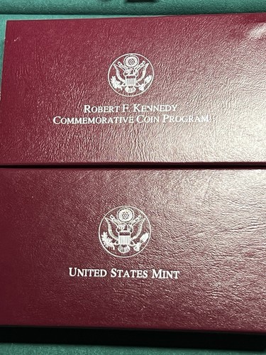 1998 S US Mint Robert F. Kennedy - Silver Proof Commemorative Coin - 90% Silver - Picture 5 of 5
