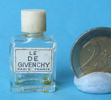 Alte Parfüm Micro Miniatur Miniflakon Le de Givenchy
