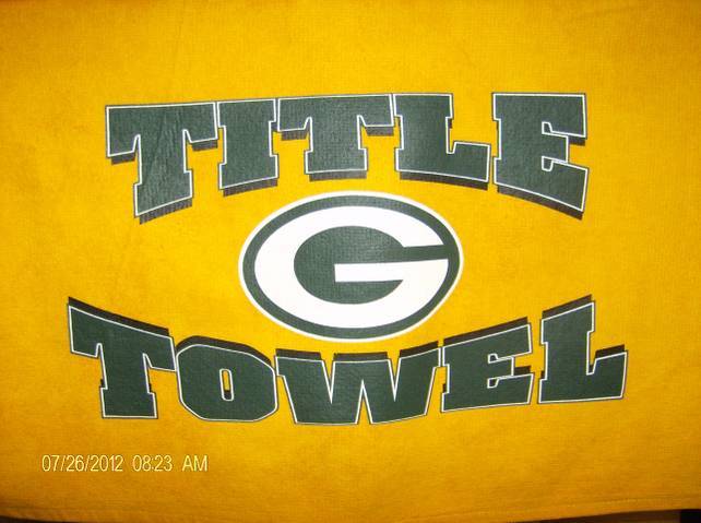 NFL Green Bay Packers 11" x 17" HAND TOWEL, NEW (Yellow Title Towel)