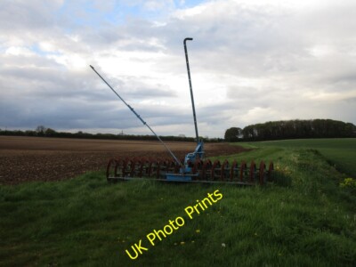 Photo 6x4 Access denied Welton/SE9627 This field boundary is no longer m c2015