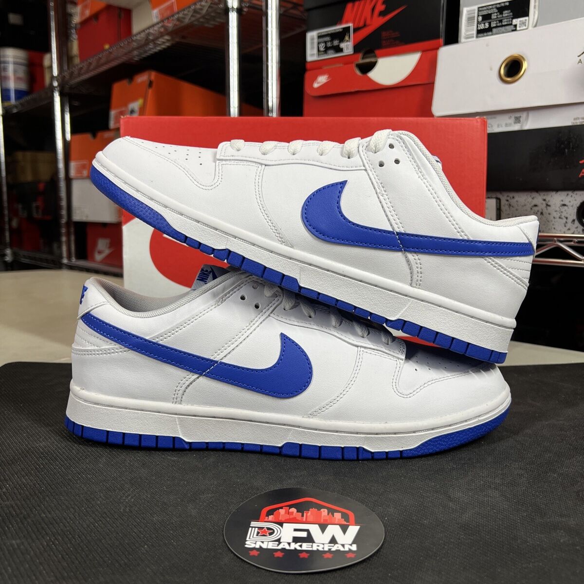 Nike Dunk Low Retro White Hyper Royal Men's Shoes Size 11M Nike Dunk Low Retro White Hyper Royal Men's Shoes Size 11M