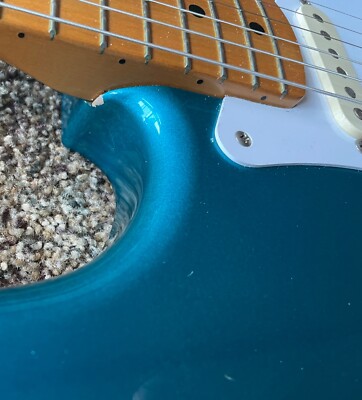 Fender VINTAGE 1980's MIJ Stratocaster Lake Placid Blue E Serial