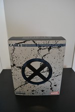 Mezco One 12 Collective Cable Marvel X-Men Action Figure New In Package