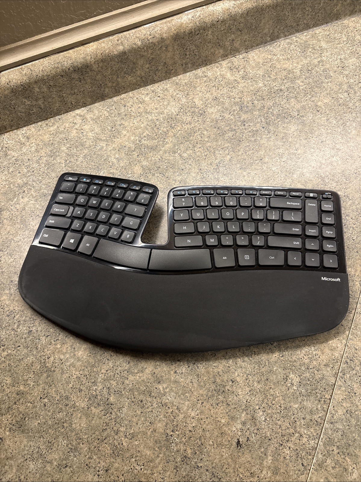 Microsoft 1559 Sculpt Ergonomic Wireless PC Keyboard NO DONG