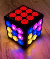 Winning Fingers Flashing Cube Electronic Memory  Brain Game 4-in-1 Handheld