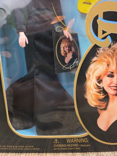 12" Dolly Parton in Black Dress 1996 Collector Series Doll #41190 - Afbeelding 3 van 14