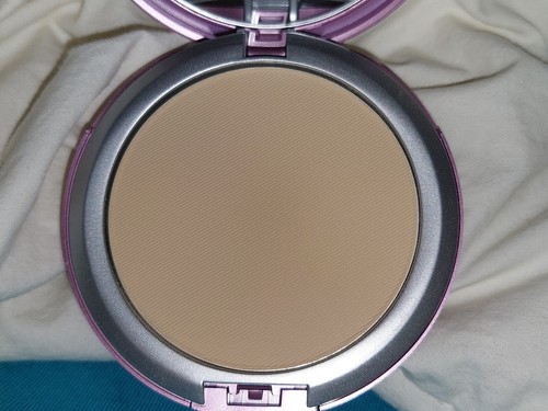 MALLY Poreless Perfection Foundation FAIR NWOB ***BUY 2 GET 1 FREE*** - Picture 7 of 8
