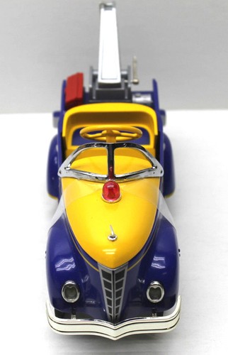 Crown Premiums NAPA 1940 Gendron Tow Truck Pedal Car Bank 1/6 Diecast Model - Picture 4 of 9
