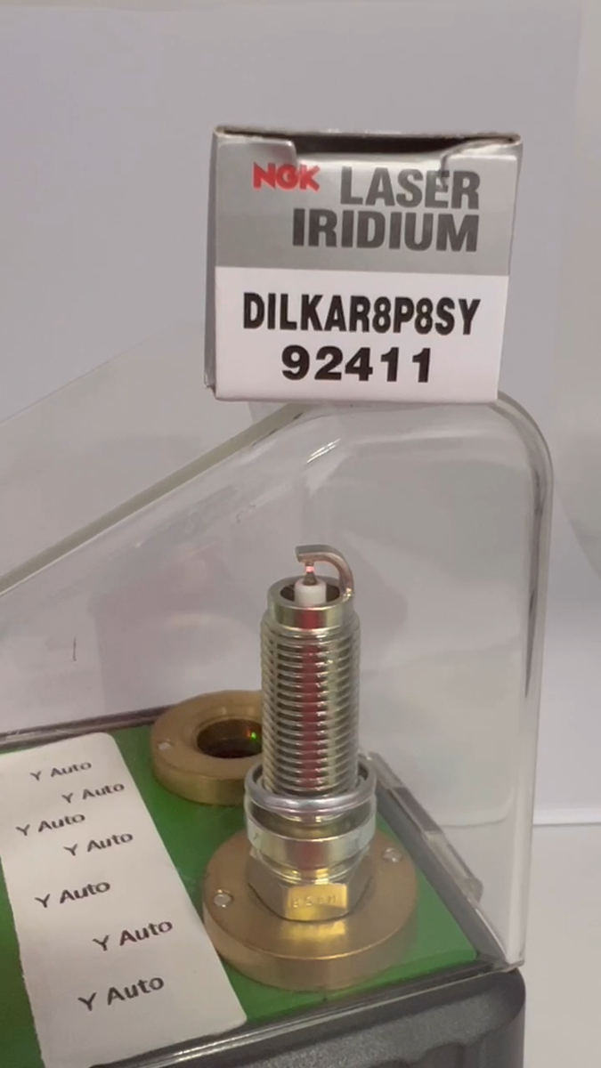 4x NGK DILKAR8P8SY 92411 Iridium Platinum Spark Plug For Honda