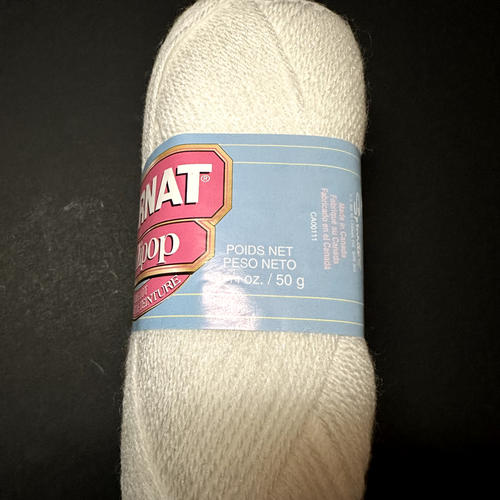 Bernat Lollipop 2 Skein 100% Baby Acrylic Yarn White (3710 199 12) 3.3 oz - 第 2/5 張圖片