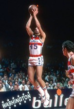 Phil Chenier Washington Bullets shoots v the Atlanta Hawks at an N- Old Photo