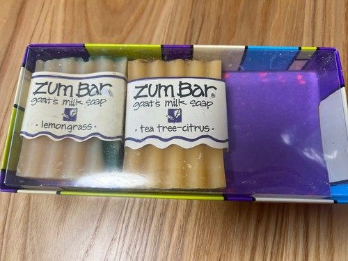Zum Bar Lot Of 2 Lemongrass And Yea Tree-Citrus Goat'S Milk Soap 3 Oz Each - Picture 2 of 4