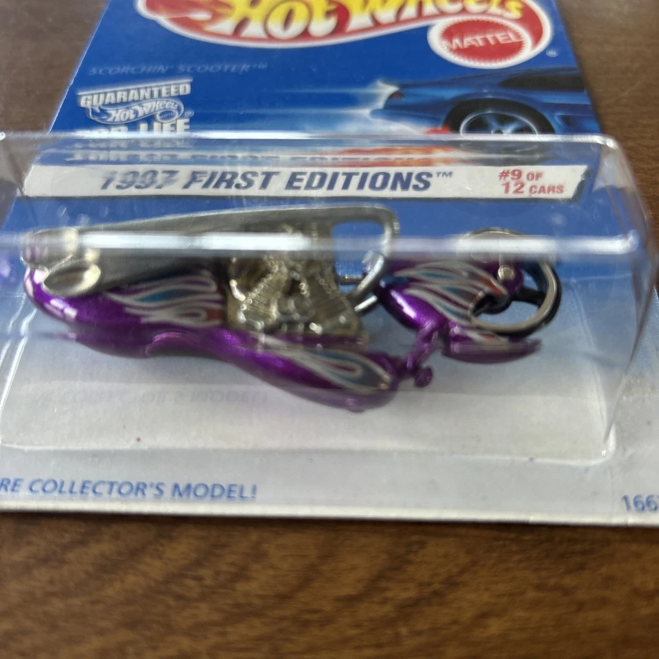 Hot Wheel defeito de fábrica, 1997 1ª edição #9, scooter escaldante SEM GUIDÃO! - Imagem 3 de 3