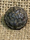 Nice Dug Civil War Or Earlier Fancy Flower Button With Shank Savannah Ga. find