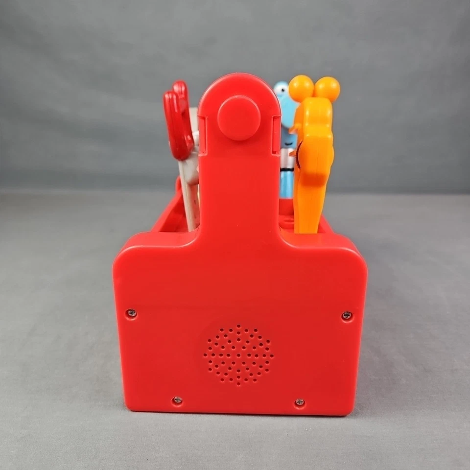 Práctica caja de herramientas Manny Singing Dancing Talking con herramientas 2007 funciona **NO COMPLETA** Foto 4 de 4