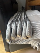 Right-Handed Golf Clubs Macgregor 3, 4, 6, 9 Irons With Sand Wedge