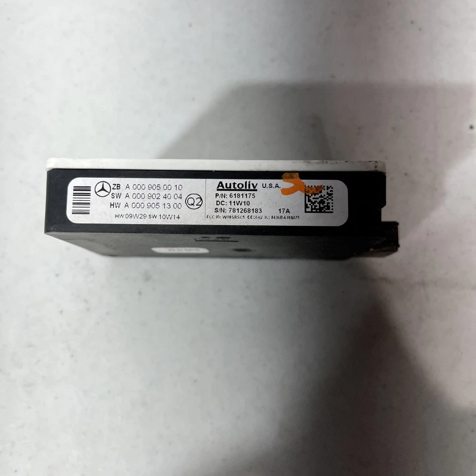 GENUINE Mercedes Benz Blind Spot Radar Sensor W204 W212 W166 W221 A 0009050010 - Image 2 of 4