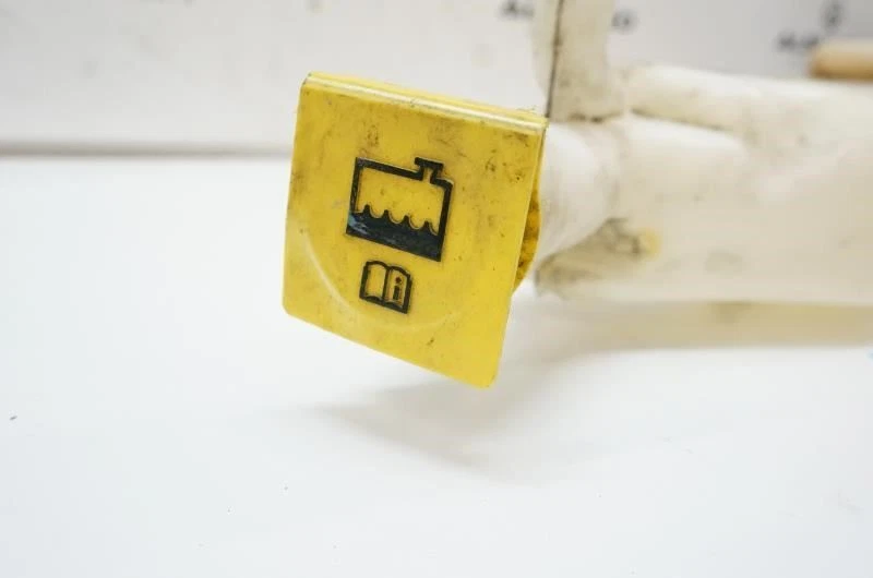 2014 Dodge Grand Caravan Radiator Coolant Reservoir Bottle 04677569AA OEM  - Image 4 of 4