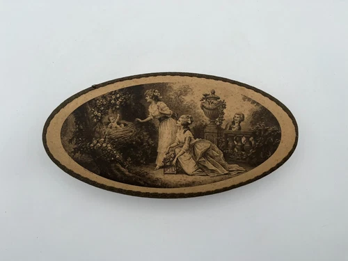 Old drag box circa 1900 - Maison Bergeron