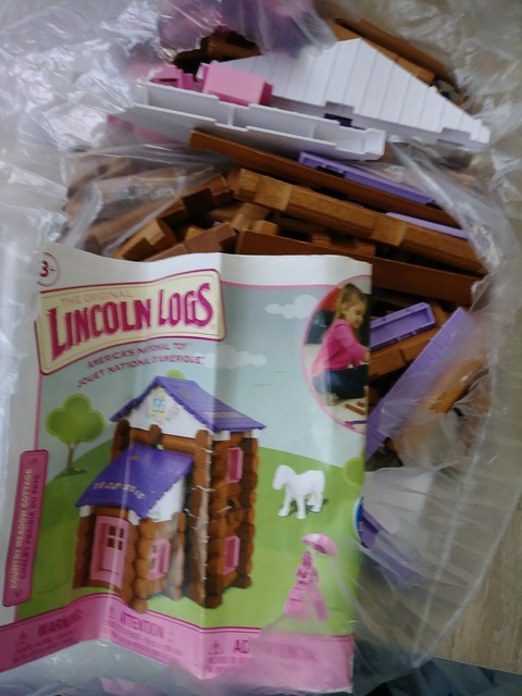 pink lincoln logs
