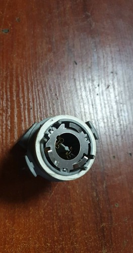 BMW ORIGINAL 3 E46 (1998-2005) SCHEINWERFER ABBLENDLICHT BIRNENHALTER H7 8380206