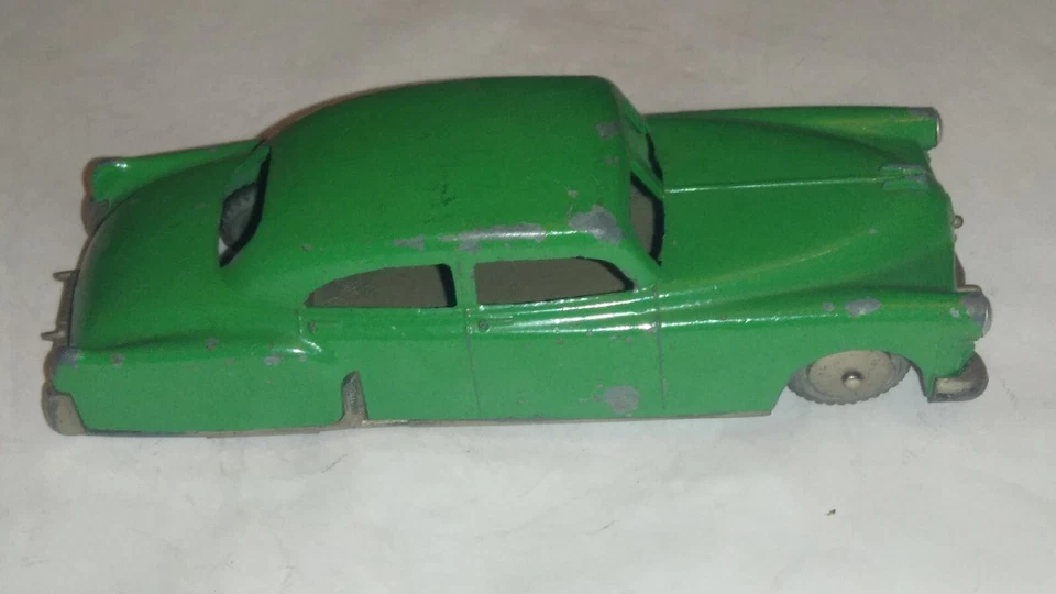 Mercury cadillac n.9 verde manca una gomma obsoleto - Immagine 3 di 4