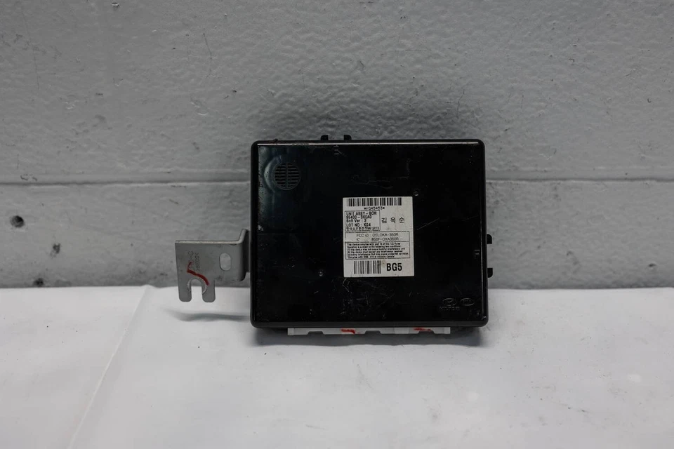 Módulo de control de carrocería Hyundai Elantra 2014 2015 2016 - 954003Xea0 Foto 2 de 4