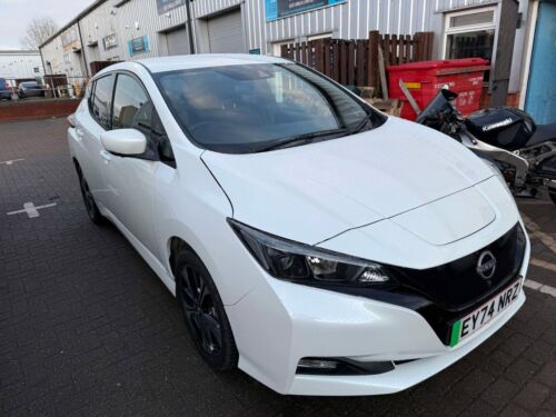2024 Nissan Leaf N-Connecta Electric 39kWh - Picture 2 of 13