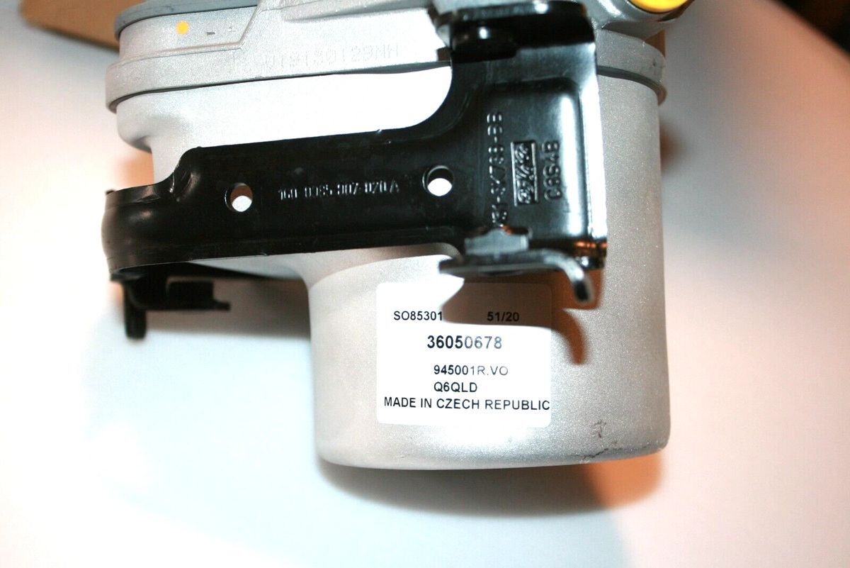 VOLVO　V50 electricsaru様 OEM Volvo V50 Power Steering Pump 36050678 Genuine for sale