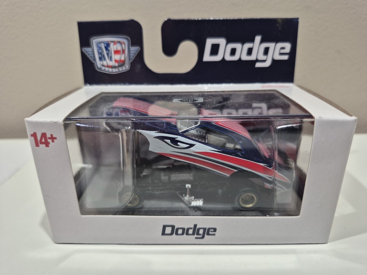 2025 M2 Machines 1971 Dodge Challenger Funny Car WMTS20 New