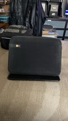 Case Logic Black Neoprene Padded Laptop Sleeve Zippered Case Bag