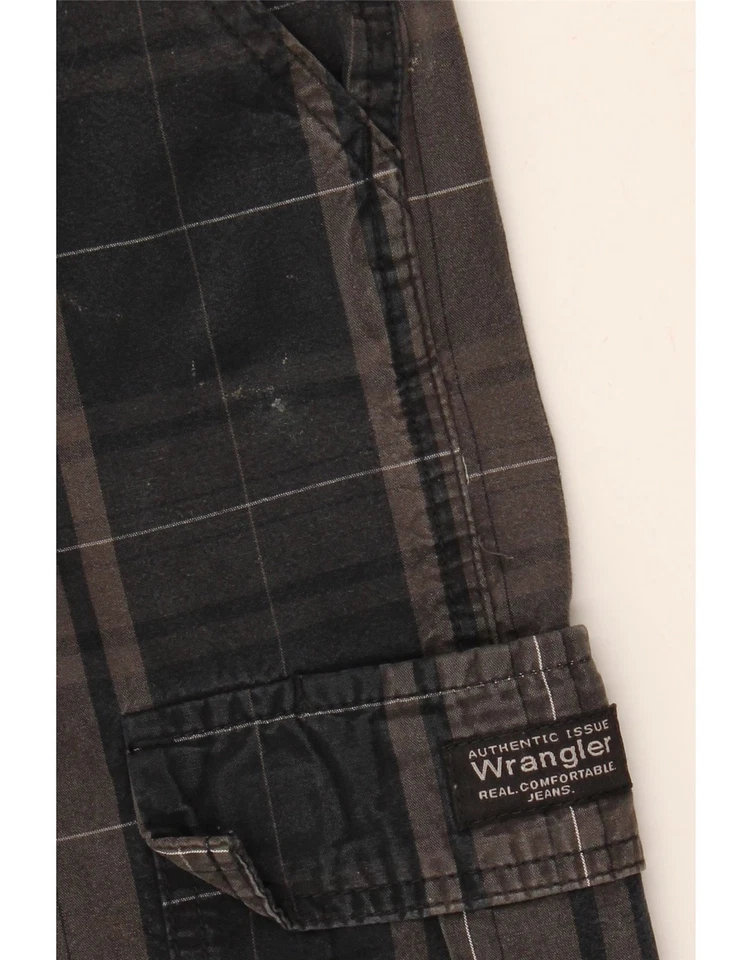 Bermuda cargo masculina WRANGLER W40 XL preta xadrez algodão DO54 - Imagem 3 de 4